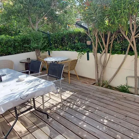 Appartement Climatise 3 Pieces, 6 Pers, Terrasse, Bbq, Parking Prive, A 100 M De La - Fr-1-423-253