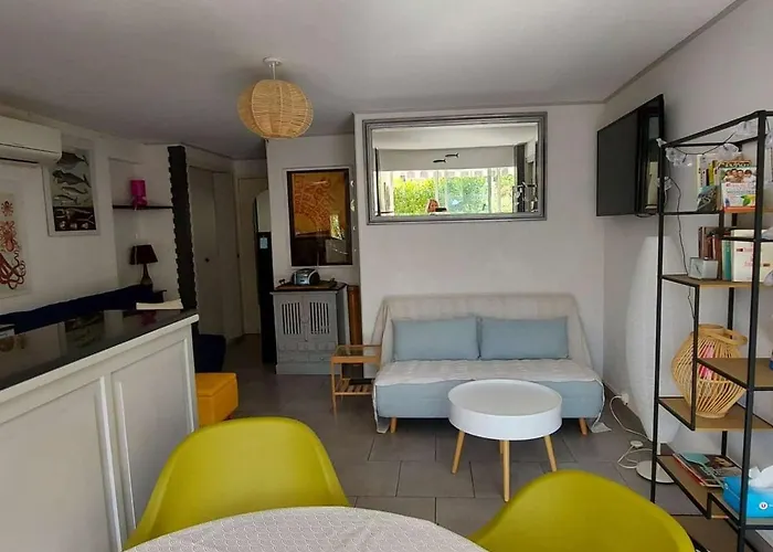Climatise 3 Pieces, 6 Pers, Terrasse, Bbq, Parking Prive, A 100 M De La - Fr-1-423-253 아파트 Le Grau-dʼAgde